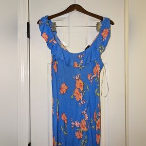 Jessica Simpson ruffle maxi